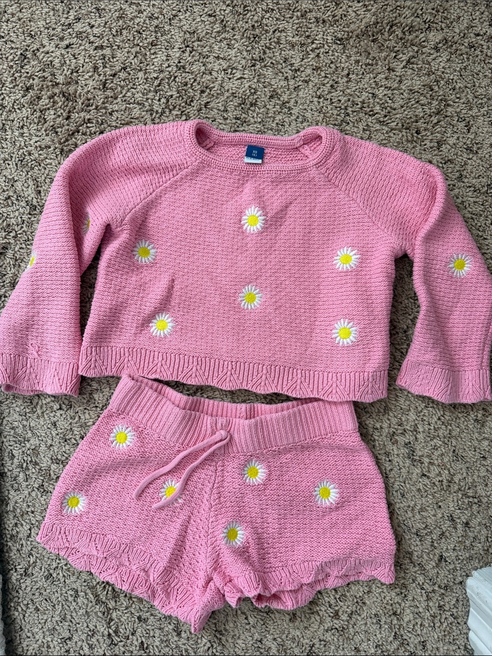 Old Navy Pink Knit Daisy Matching Set